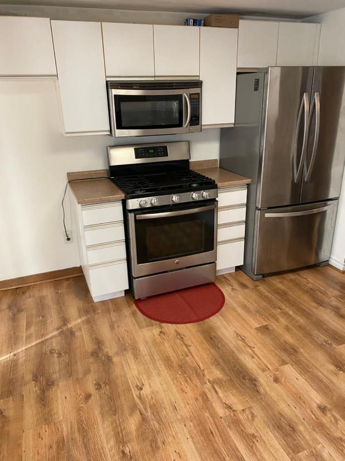 Windsor Airport Room Accommodation Екстер'єр фото